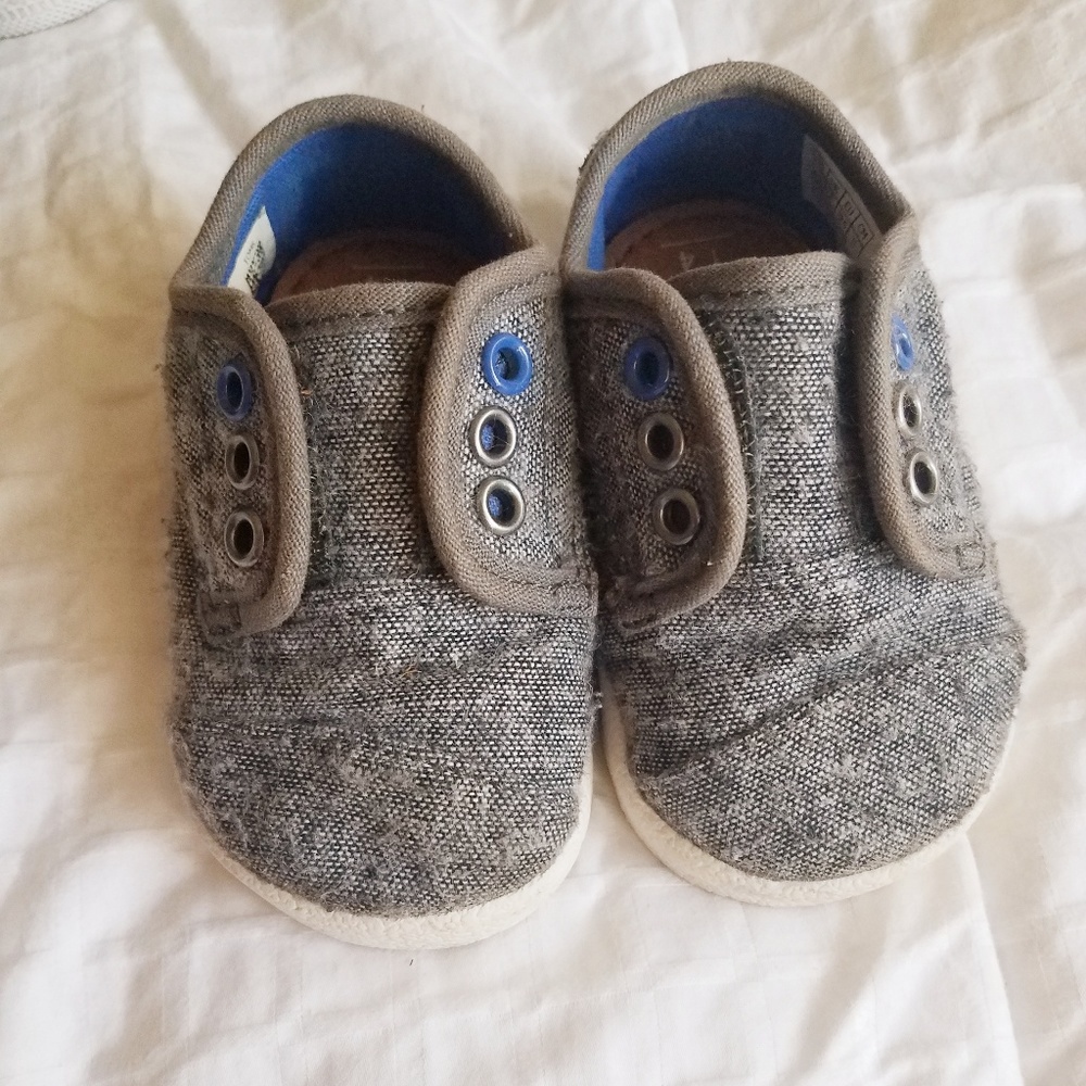 Toddler slip on Toms shoes